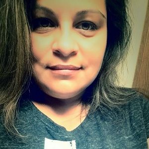 Meet your Posher, Marissa